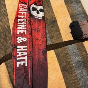 Ranger Up apparel Caffeine & Hate Red Skull Leggings full length, sz M